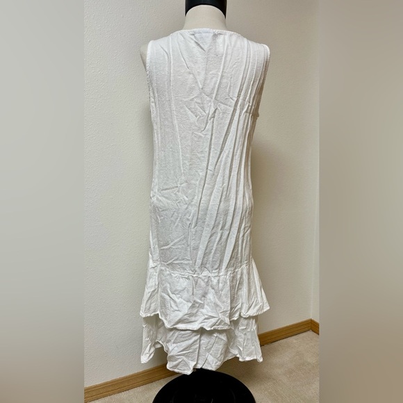 Eucalyptus White Textured dress Women’s size M - Picture 2 of 3
